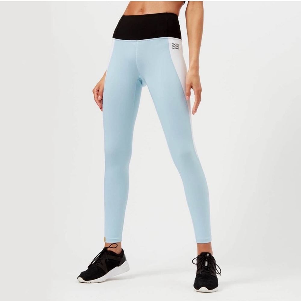 MONREAL LONDON
Asana Color-block Stretch Leggings
